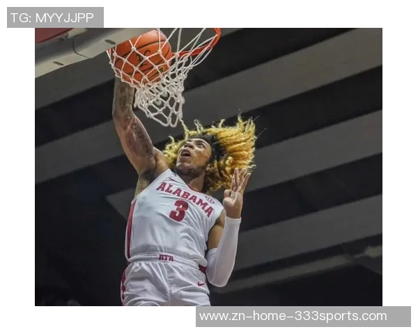 乌度卡称赞JD戴维森的侵略性表现为球队带来强硬的攻防节奏 乌度卡称赞JD戴维森的侵略性表现为球队带来强硬的攻防节奏