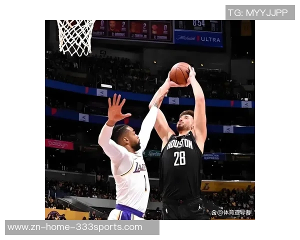 卡佩拉赞申京传球能力期待双塔组合带来更多空间创造 卡佩拉赞申京传球能力期待双塔组合带来更多空间创造