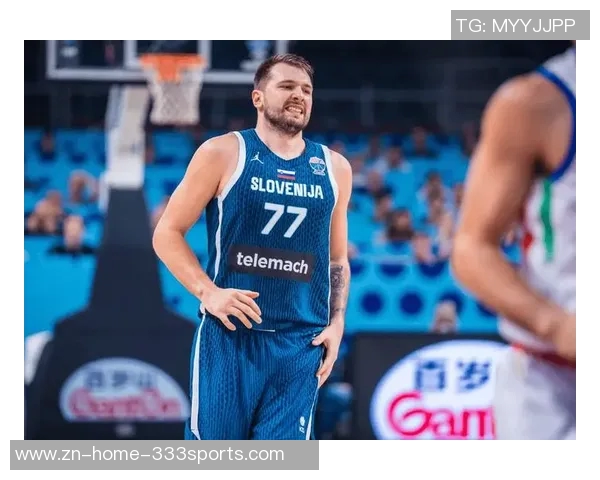 东契奇首节表现轻松自如7投4中斩获13分2板3助1断1帽展现全能实力 东契奇首节表现轻松自如7投4中斩获13分2板3助1断1帽展现全能实力