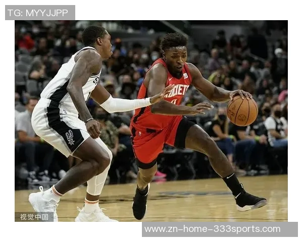 瓦塞尔表现平平三分球失准但仍贡献12分6板助球队稳定发挥 瓦塞尔表现平平三分球失准但仍贡献12分6板助球队稳定发挥