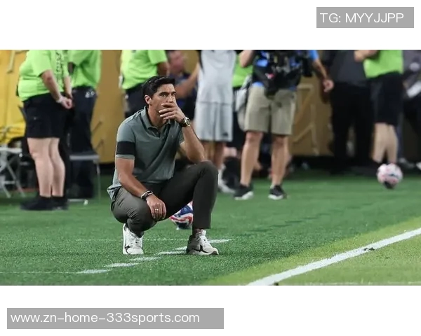 埃斯特旺10岁签约耐克16岁身价破千万成巴甲新星 埃斯特旺10岁签约耐克16岁身价破千万成巴甲新星