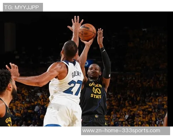 勇士队补强目标锁定具备攻筐护筐能力的空接大个子球员